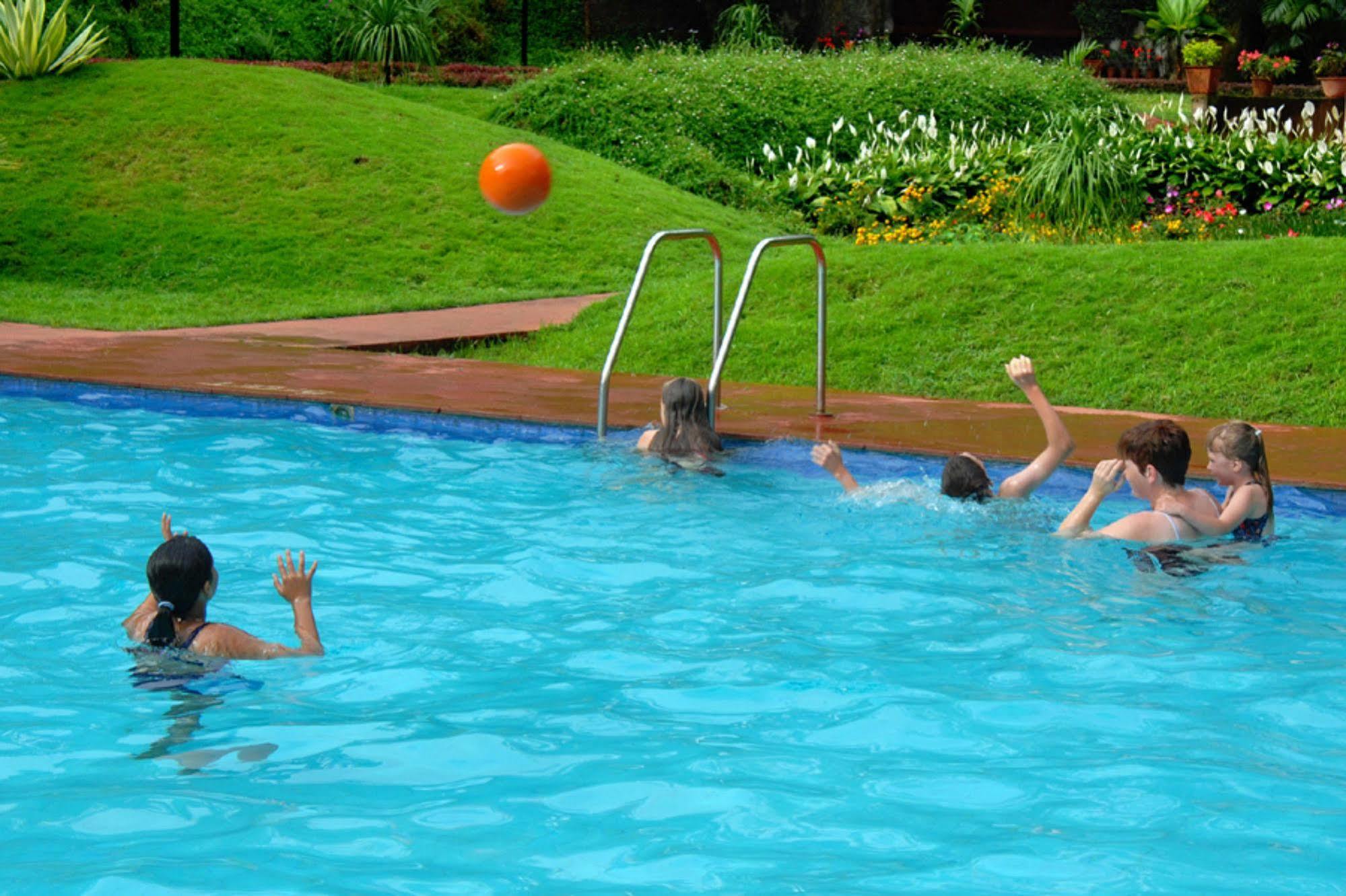 Carmelia Haven Resort Thekkady Dış mekan fotoğraf
